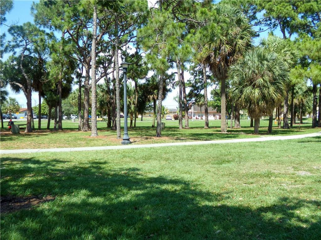 831-833 Southwest 7th Street Pompano Beach, FL 33060 - Photo 21 of 27 Photo 21