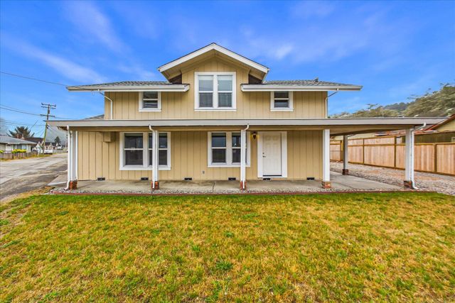 $579,900 | 45 Davis Street, Rio Dell, CA 95562