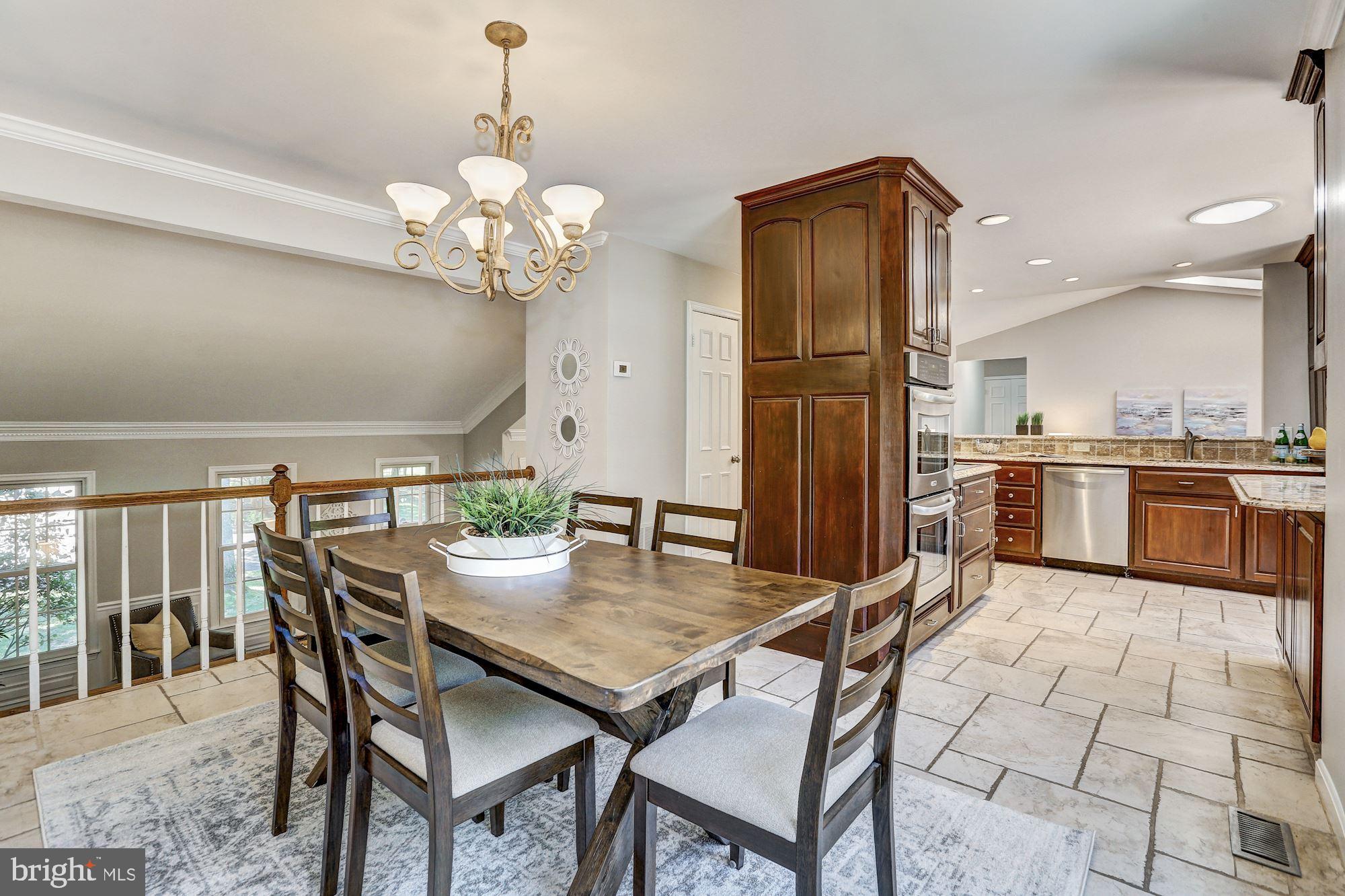13 Cosgrave Court Silver Spring, MD 20902 - Photo 14 of 43 Gallery Image 14