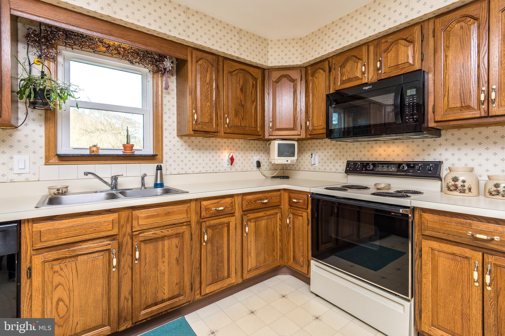 218 Fairview Road Riegelsville, PA 18077 - Photo 7 of 20