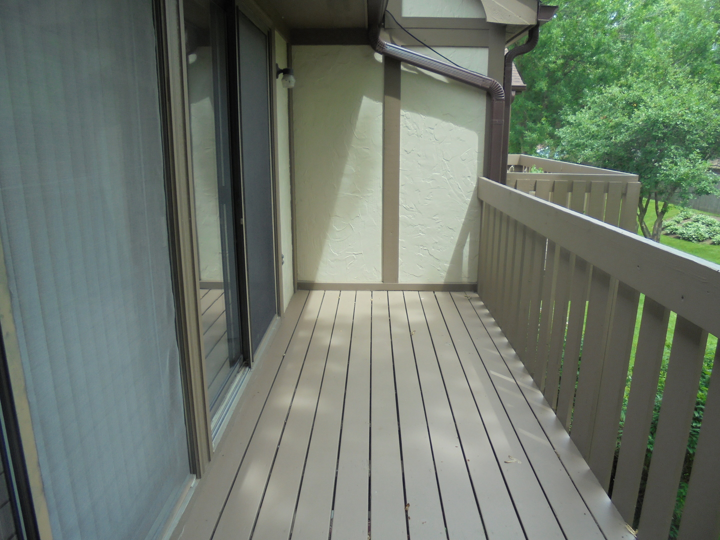 4730 Calvert Drive, Unit C2 Rolling Meadows, IL 60008 - Photo 2 of 29