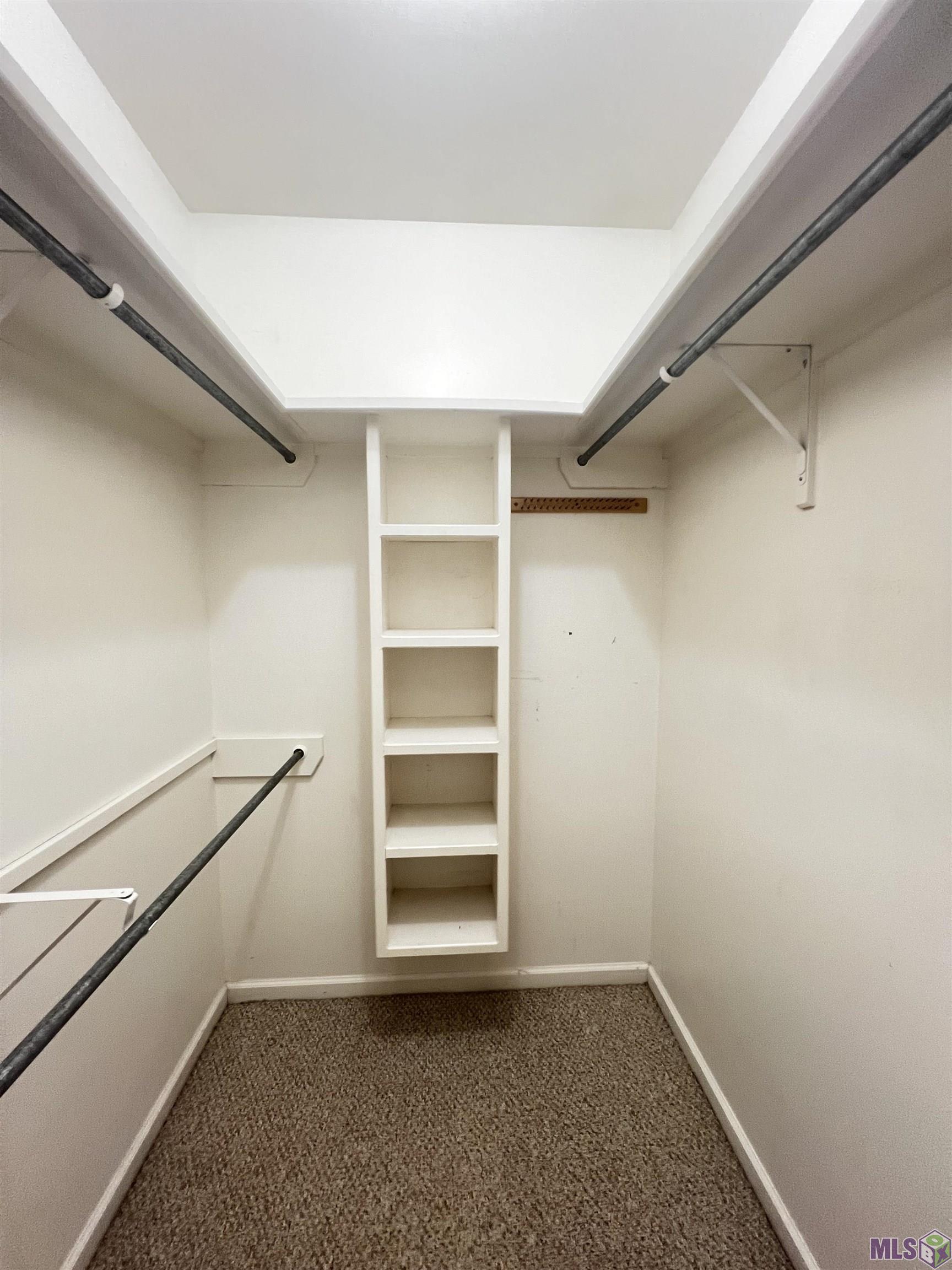 6011 Riverbrook Drive Baton Rouge, LA 70820 - Photo 11 of 32