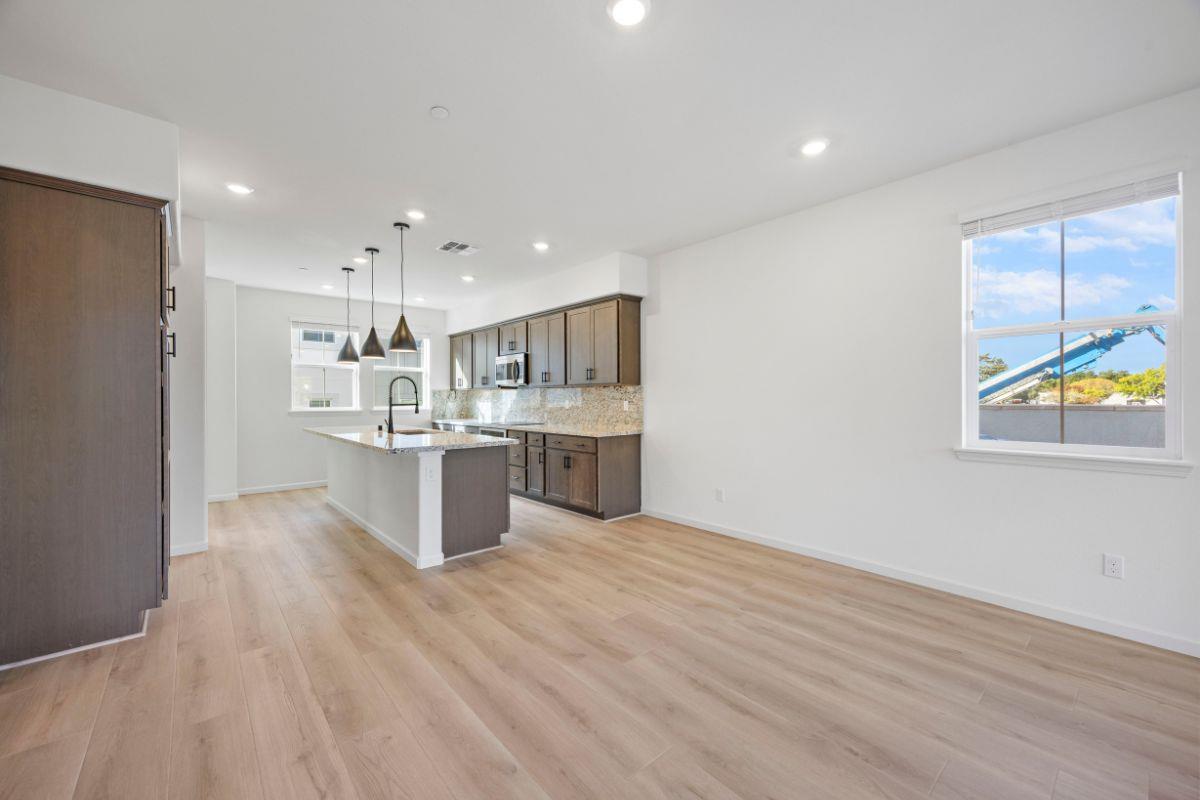 3767 Castro Valley Boulevard Castro Valley, CA 94546 - Photo 14 of 32