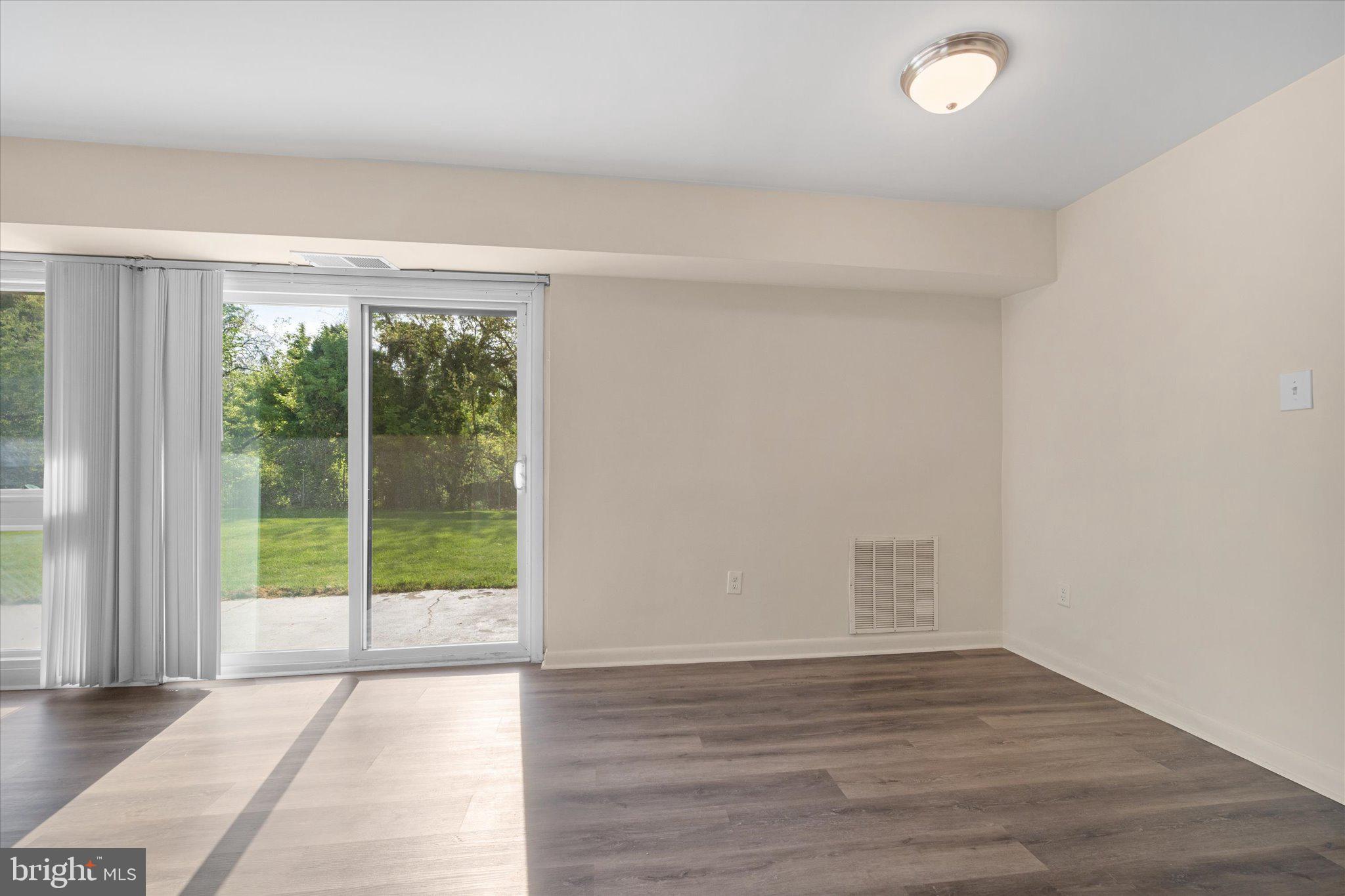 3142 Brinkley Road, Unit 6T3 Temple Hills, MD 20748 - Photo 13 of 33