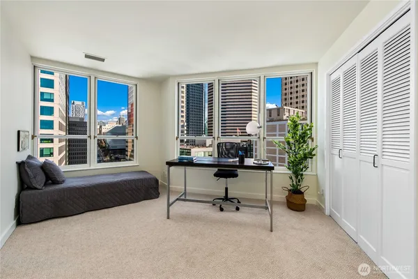 $1,375,000 | 1107 1st Avenue, Unit 2002, Seattle, WA 98101