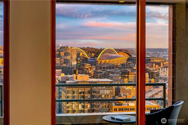 $1,375,000 | 1107 1st Avenue, Unit 2002, Seattle, WA 98101