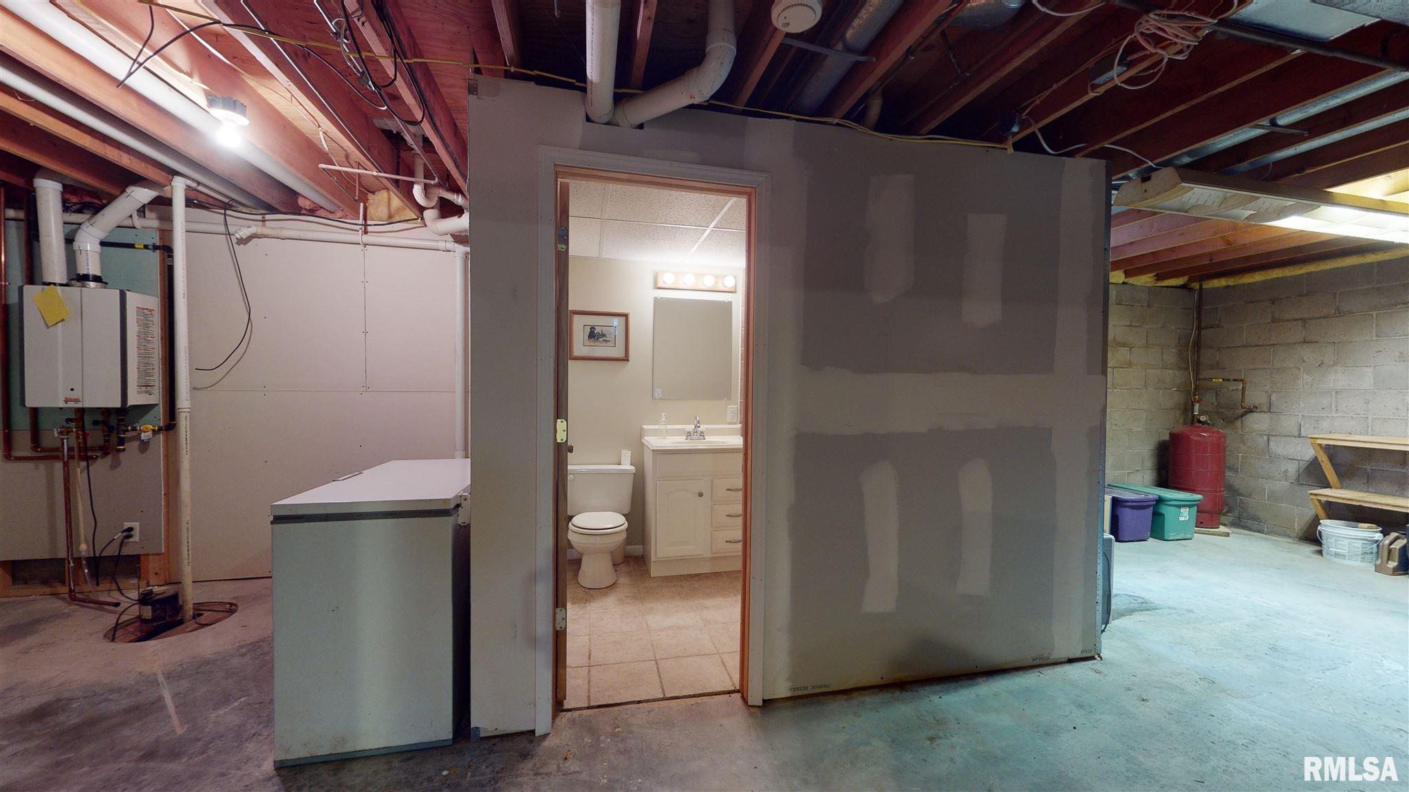 13601 West Clark Road Glasford, IL 61533 - Photo 45 of 49 Gallery Image 45