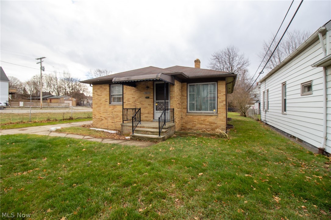 12015 Triskett Road Cleveland, OH 44111 - Photo 3 of 28 Gallery Image 3