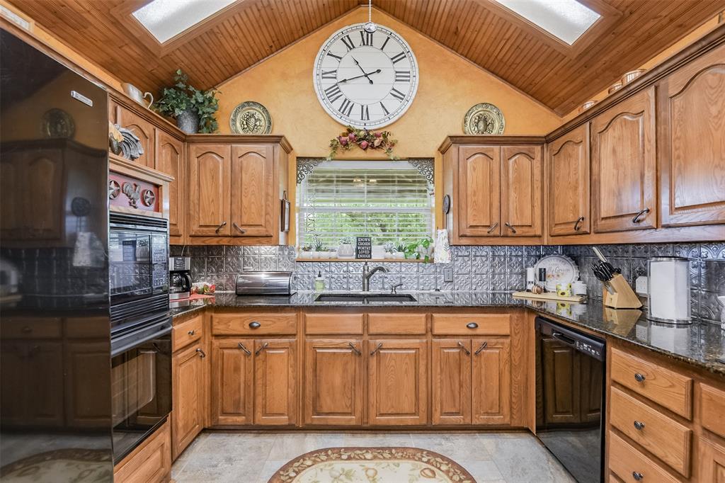 971 Bells Chapel Road Red Oak, TX 75154 - Photo 13 of 39