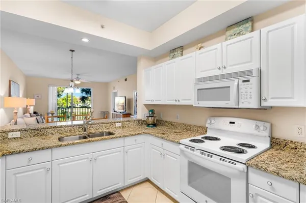 $339,900 | 3990 Loblolly Bay Drive, Unit 7205, Naples, FL 34114