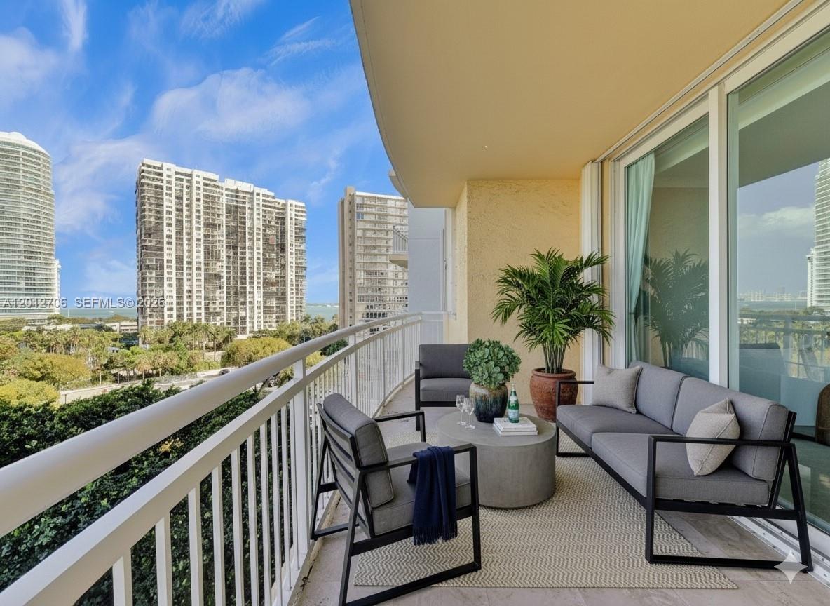 2475 Brickell Avenue, Unit 804 Miami, FL 33129 - Photo 6 of 58 Staged- Balcon Terrace