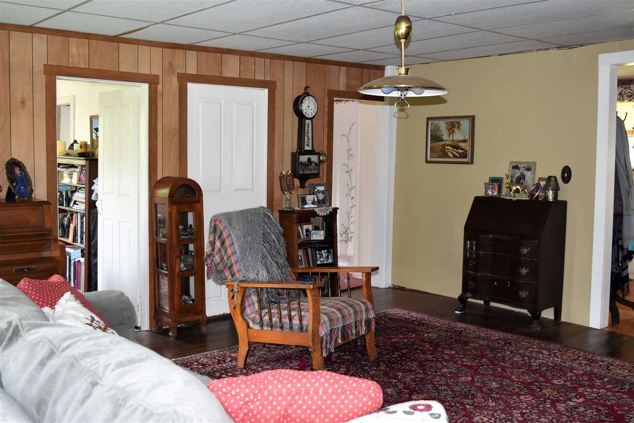 398 Parker Road Pittsford, VT 05763 - Photo 12 of 40