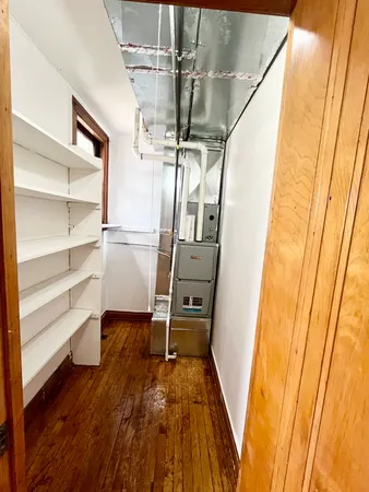 $1,300 | 2316 North Leclaire Avenue, Unit 2, Chicago, IL 60639