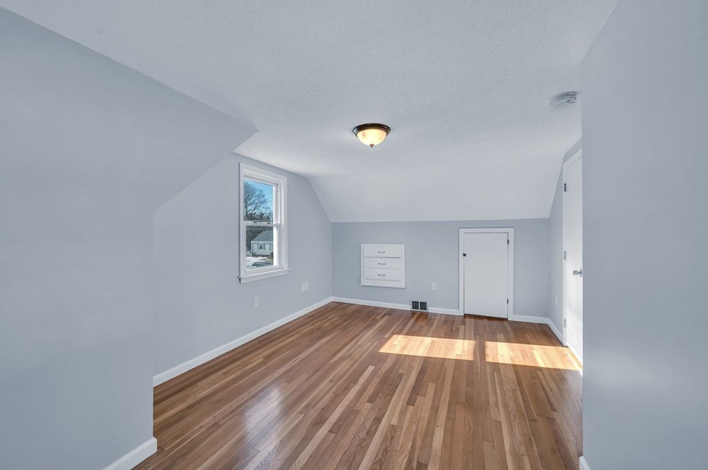 139 Maebeth Street Springfield, MA 01119 - Photo 29 of 42 Gallery Image 29