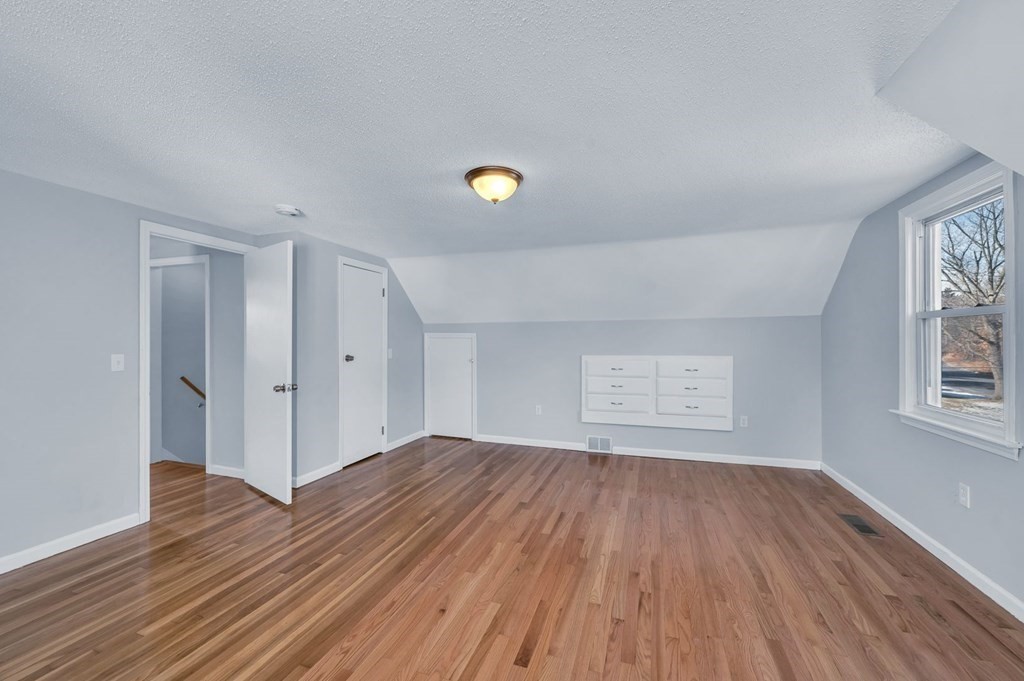 139 Maebeth Street Springfield, MA 01119 - Photo 34 of 42 Gallery Image 34