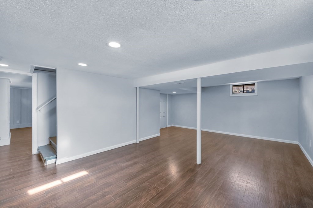 139 Maebeth Street Springfield, MA 01119 - Photo 38 of 42 Gallery Image 38