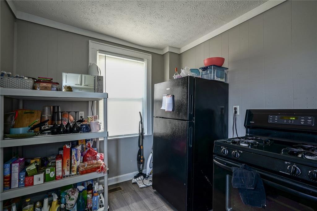 1750 North Rural Street Indianapolis, IN 46218 - Photo 8 of 18