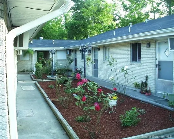 $835 | 3728 East Opelousas Street, Unit C, Lake Charles, LA 70615