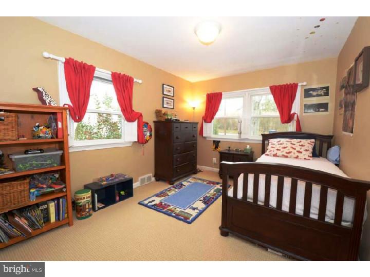 344 Homestead Road Wayne, PA 19087 - Photo 14 of 23