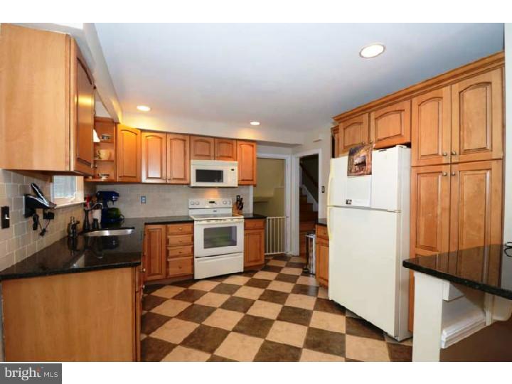 344 Homestead Road Wayne, PA 19087 - Photo 7 of 23