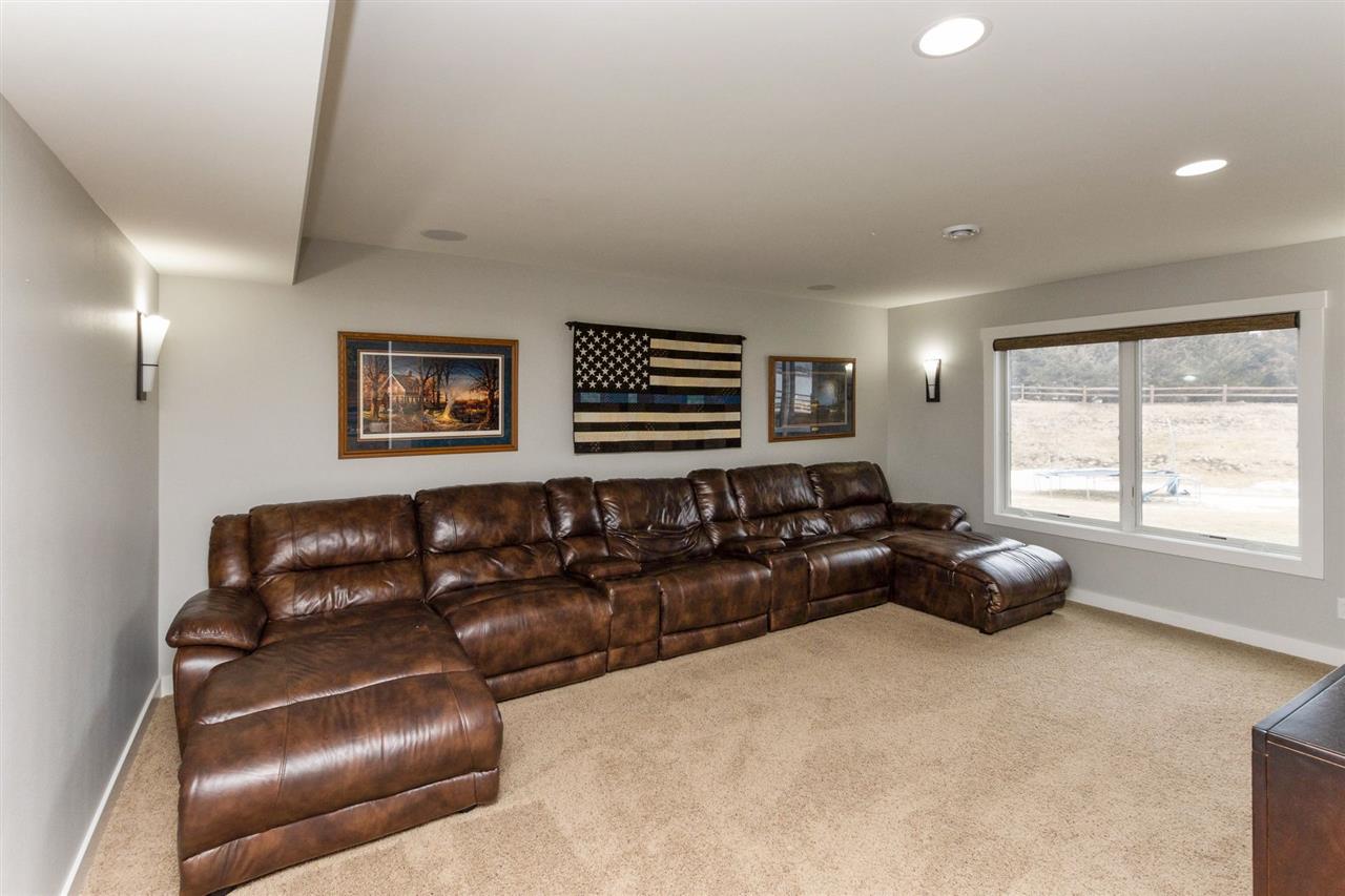 633 Deer Ridge Drive Atkins, IA 52206 - Photo 36 of 49 Gallery Image 36