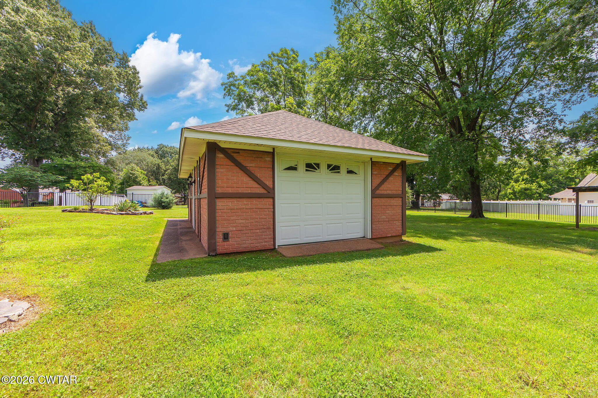 2812 Chere Carol Road Humboldt, TN 38343 - Photo 5 of 54 Completed-51
