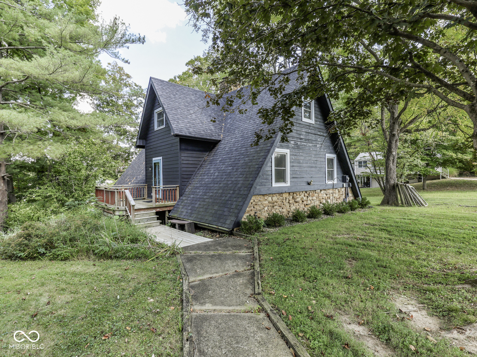 7307 Center Lake Road Nineveh, IN 46164 - Photo 1 of 76