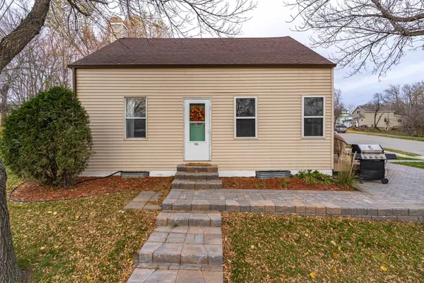 $109,500 | 601 North Front Street, Crookston, MN 56716