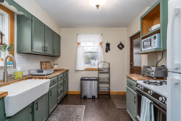 $109,500 | 601 North Front Street, Crookston, MN 56716