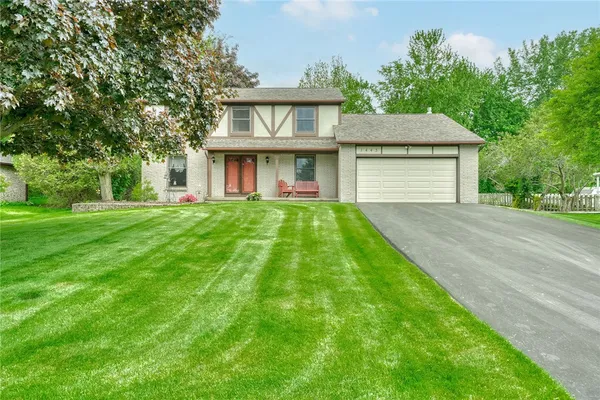$389,900 | 1443 Loughton Drive, Webster, NY 14580