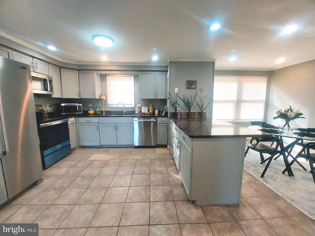 $825,000 | 1932 South Kenmore Street, Arlington, VA 22204