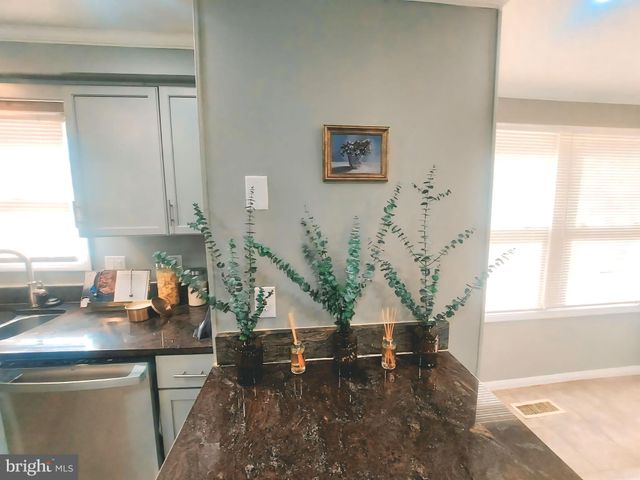 $825,000 | 1932 South Kenmore Street, Arlington, VA 22204