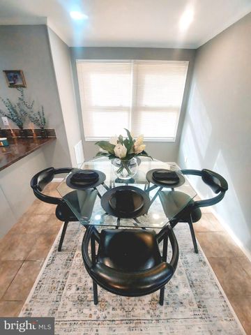 $825,000 | 1932 South Kenmore Street, Arlington, VA 22204