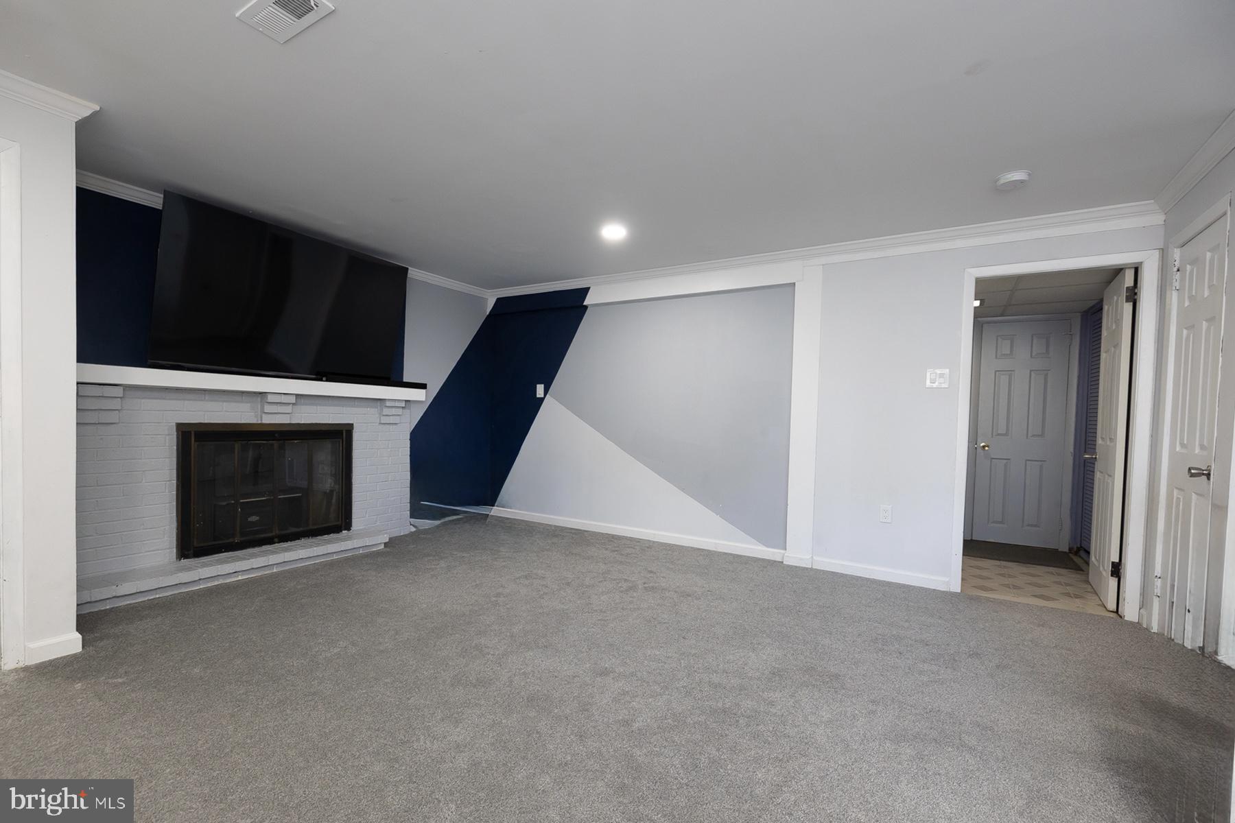 109 Surrey Road Voorhees, NJ 08043 - Photo 11 of 43