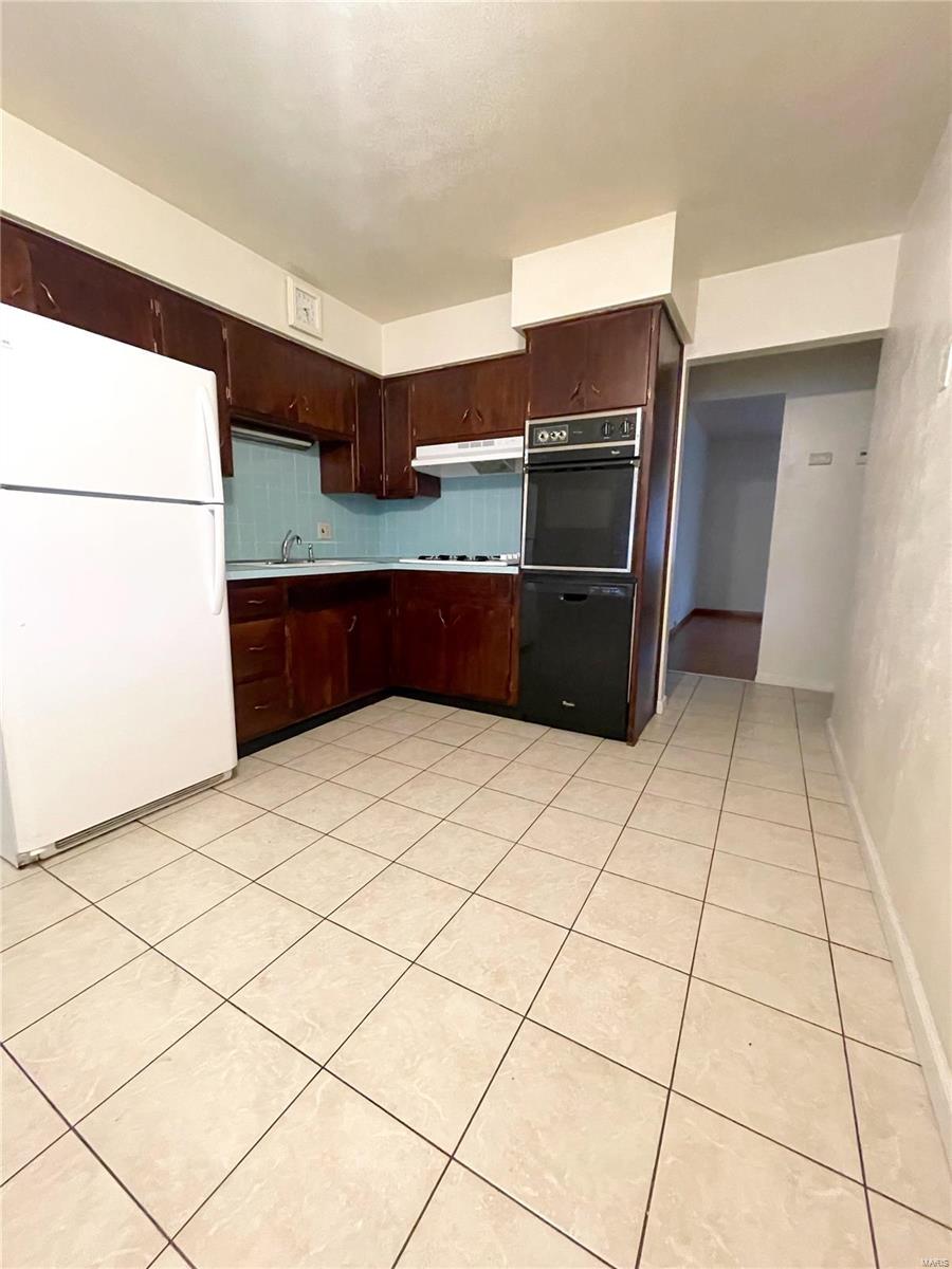 32 Queensway Drive Belleville, IL 62226 - Photo 11 of 13