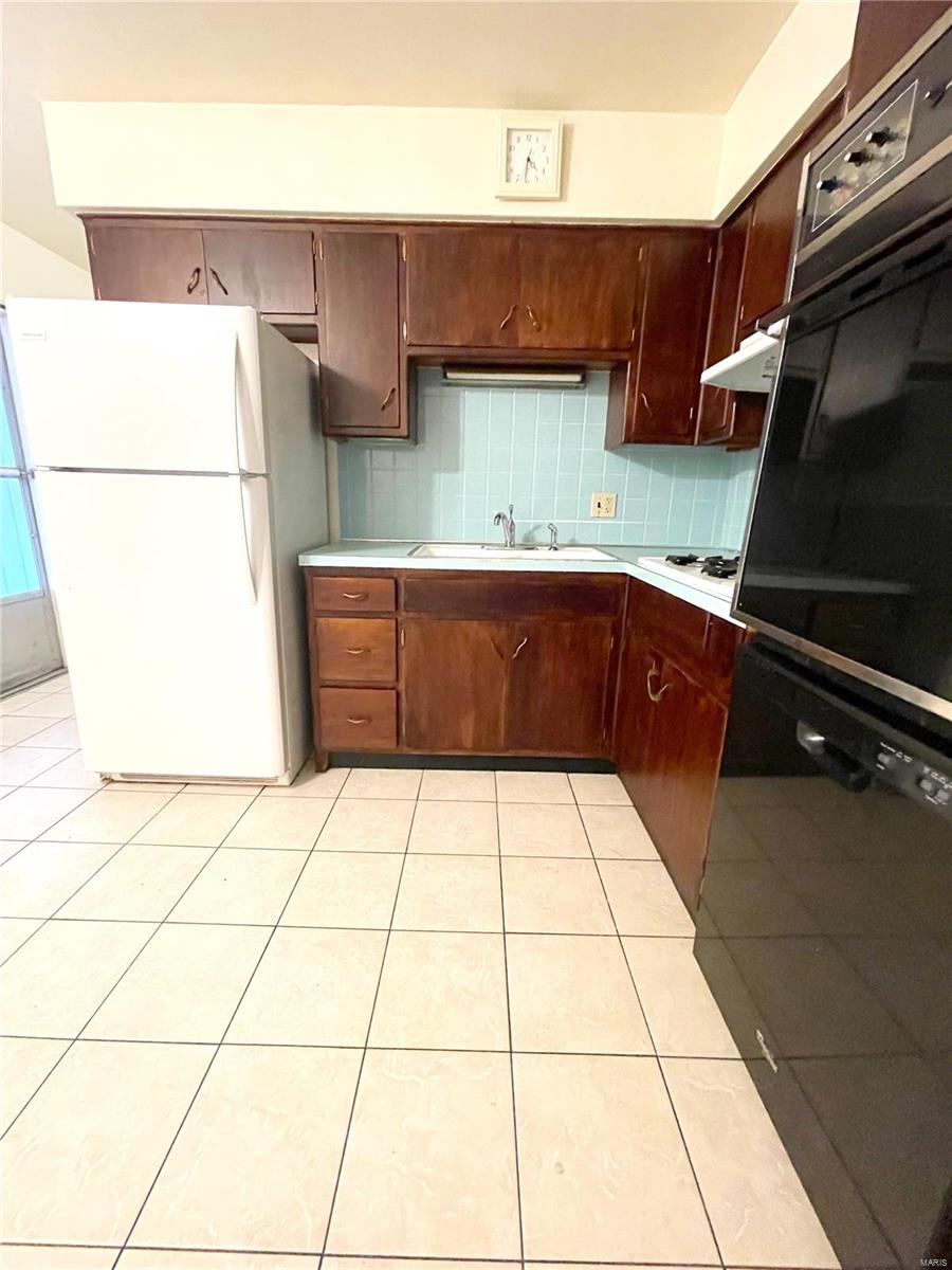 32 Queensway Drive Belleville, IL 62226 - Photo 4 of 13