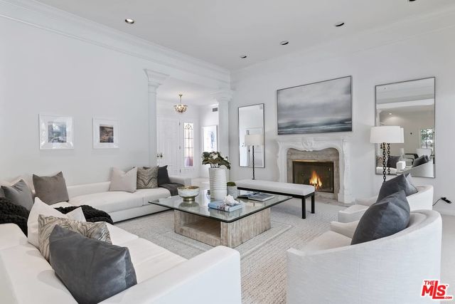 $5,061,000 | 765 Napoli Drive, Pacific Palisades, CA 90272