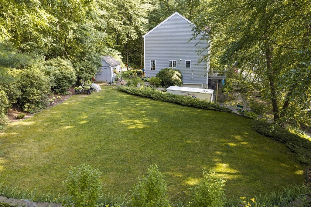 271 Mashapaug Road Holland, MA 01521 - Photo 16 of 20 Gallery Image 16