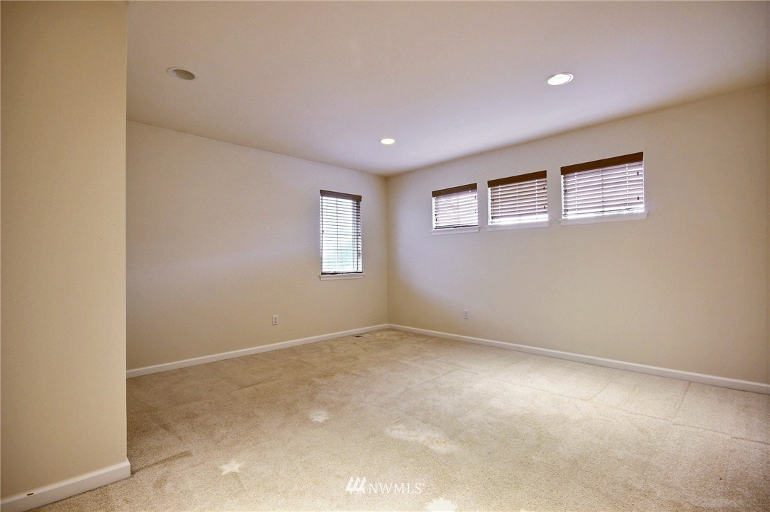 17014 164th Way Southeast Renton, WA 98058 - Photo 17 of 25