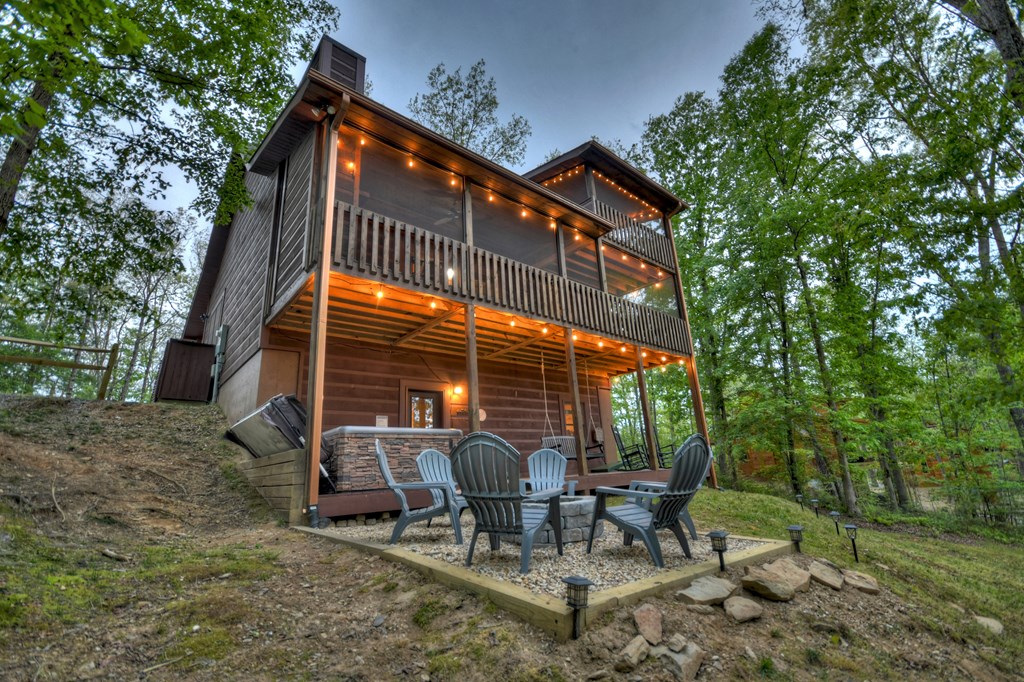 308 Windy Valley Lane Blue Ridge, GA 30513 - Photo 5 of 52