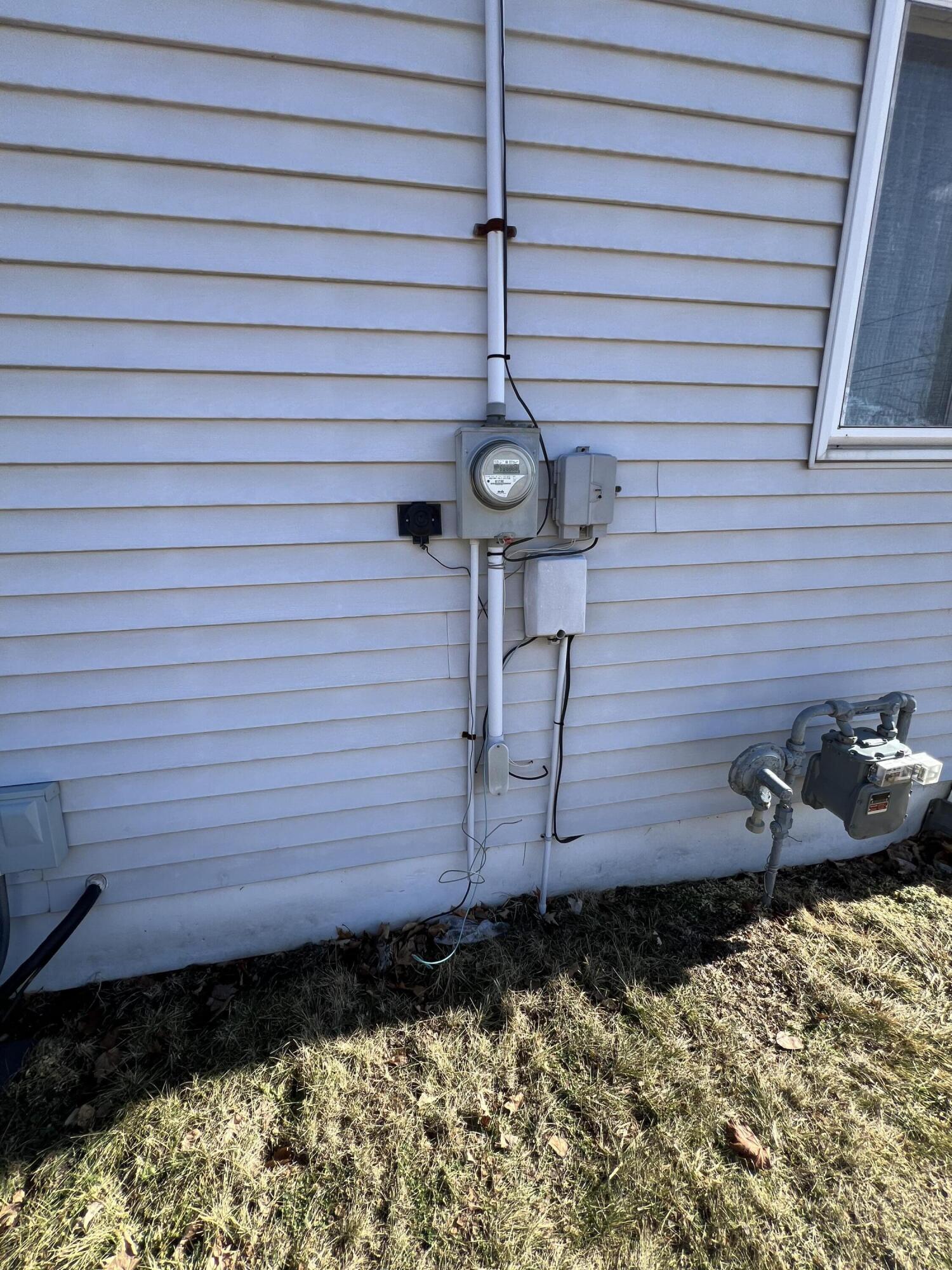 4322 Menasha Avenue Manitowoc, WI 54220 - Photo 19 of 41 IMG_4050