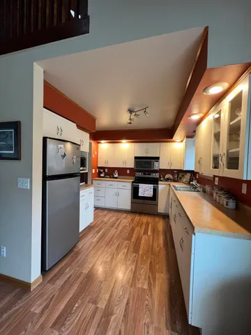 $339,900 | 4322 Menasha Avenue, Manitowoc, WI 54220