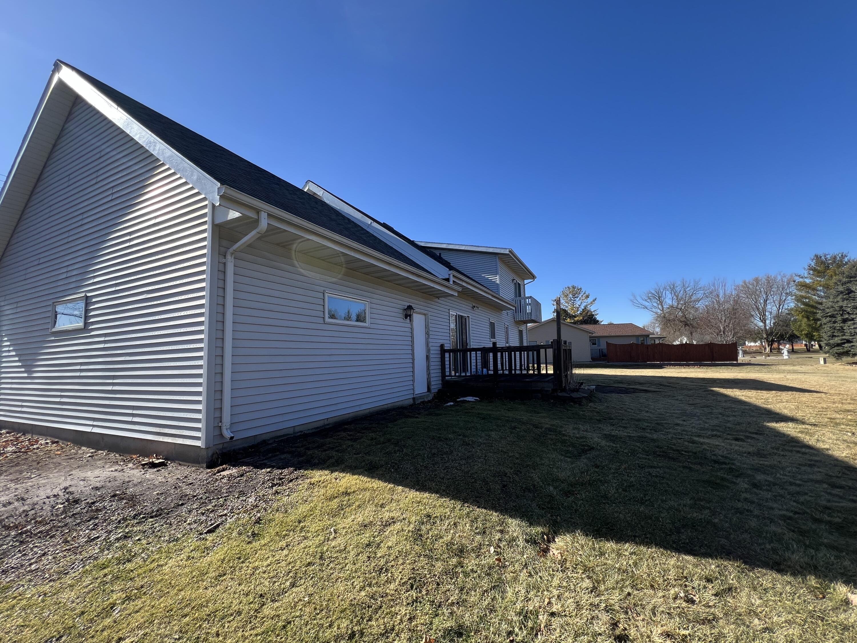 4322 Menasha Avenue Manitowoc, WI 54220 - Photo 10 of 41 IMG_4038