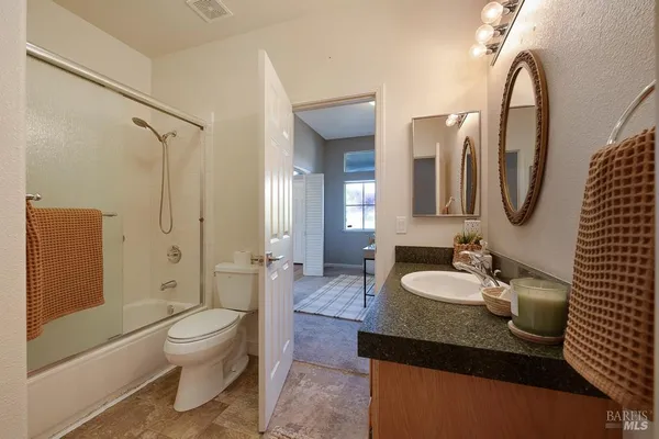 $1,098,000 | 956 Allen Street, Petaluma, CA 94954
