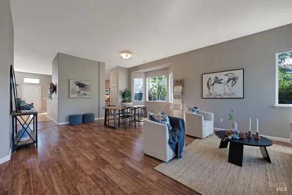 $1,098,000 | 956 Allen Street, Petaluma, CA 94954