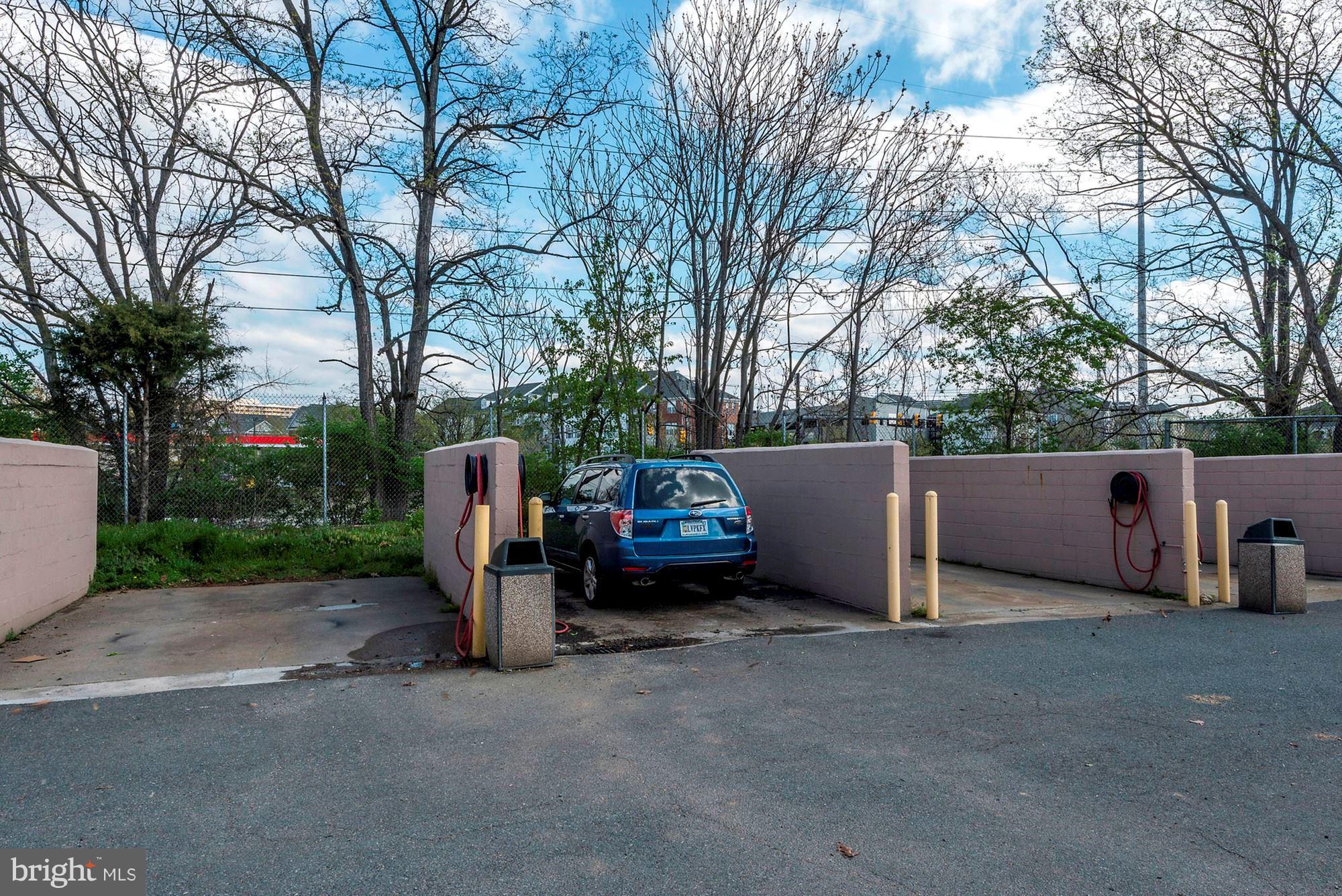 1659 Preston Road Alexandria, VA 22302 - Photo 23 of 26 a view of a wooden fence and trees