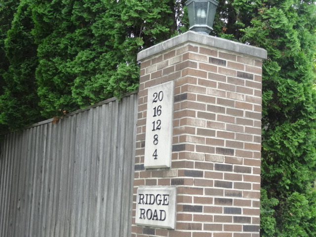8 Ridge Road Highland Park, IL 60035 - Photo 20 of 20 a front view of a building