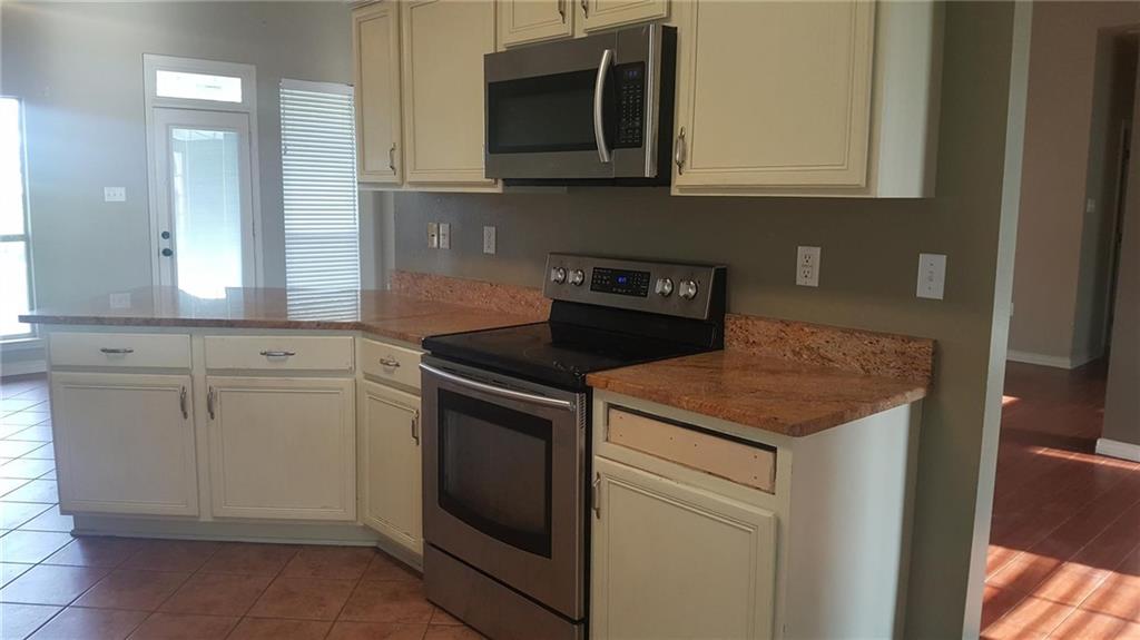 257 Masters Point Court Slidell, LA 70458 - Photo 8 of 28 Gallery Image 8