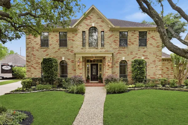 $525,000 | 17107 Post Oak Hollow, Spring, TX 77379