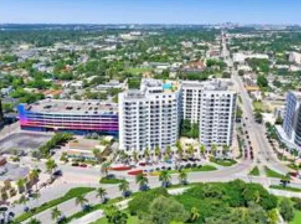 $2,250 | 1830 Radius Drive, Unit 526, Hollywood, FL 33020